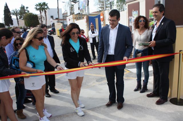 Patty Llaguno y Eli Amatriain, pareja número 1 de pádel presentes en la inauguración de las pistas de pádel de Torre-Pacheco