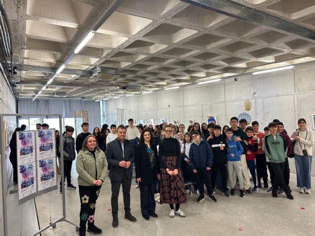 Hilos de agua y memoria en la Biblioteca de Torre Pacheco