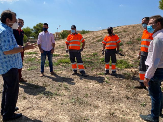 El Ayuntamiento de Torre Pacheco renueva el uniforme de los empleados municipales