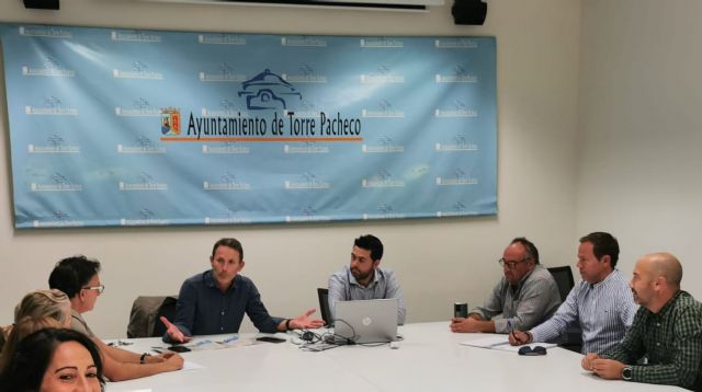 El Ayuntamiento de Torre Pacheco se reúne con AgroIngenieros por el Mar Menor para analizar datos y aportar soluciones a la actual problemática medioambiental