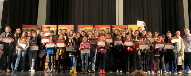 Varios miembros del Aula de Debate de Torre Pacheco se proclaman mejores oradores en castellano e inglés