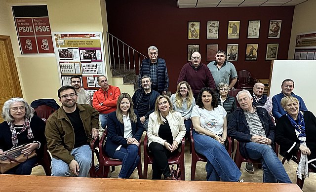 El PP de Pedro Ángel Roca elige extrema derecha, caos y tránsfugas frente al diálogo que siempre ha ofrecido el PSOE