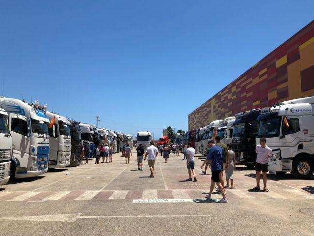 Decenas de camiones participan en las actividades de San Cristóbal