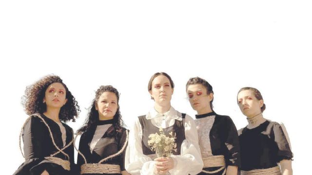 “Bernarda Alba, el musical” se presenta en el CAES de Torre Pacheco este viernes 17 de febrero