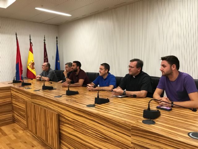 El Alcalde recibe al Obispo de Cartagena