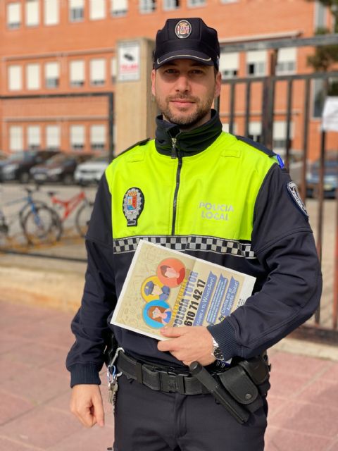 El Agente Tutor de la Policía Local de Torre Pacheco trabaja para la protección de los menores