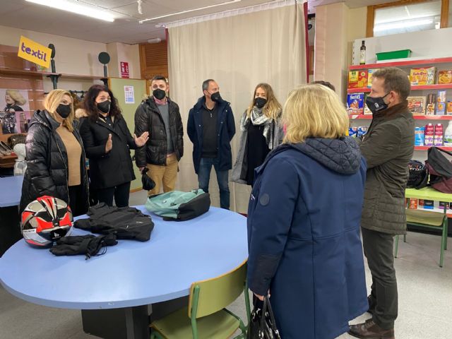 Alcalde Torre Pacheco y Presidenta COEC mantienen un encuentro con jóvenes del Gerardo Molina