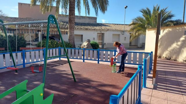 Construcción nueva zona infantil en Los Infiernos