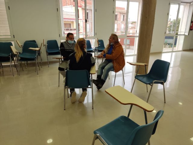 Comienza la escuela de familia en Torre Pacheco y Roldán