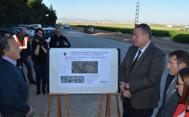 La Consejería de Fomento inicia el acondicionamiento de la carretera que enlaza Torre Pacheco con Pozo Estrecho