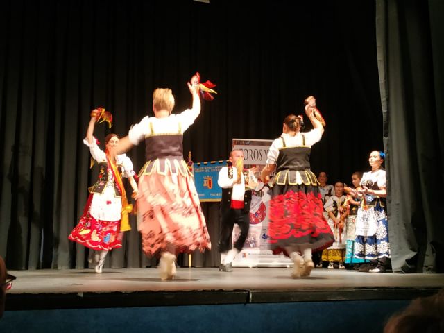 El Grupo de Coros y Danzas Virgen del Rosario de Torre Pacheco participó en el XVI Festival de Folclore Castellanos de Olid en Valladolid