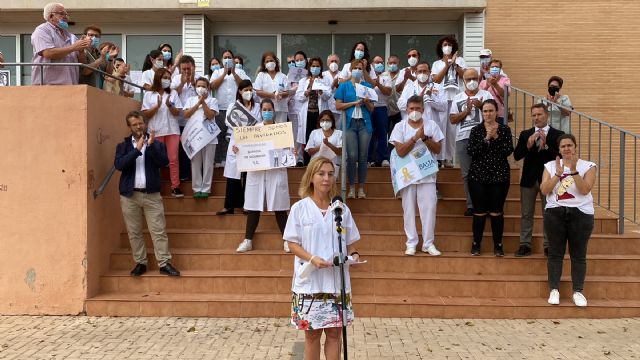 Profesionales de la Atención Primaria de Torre Pacheco se manifiestan en contra de la violencia en los Centros Sanitarios