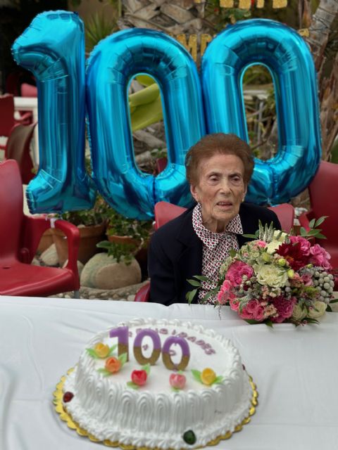 Carmen Fuentes Olmos, vecina de Torre Pacheco cumple 100 años