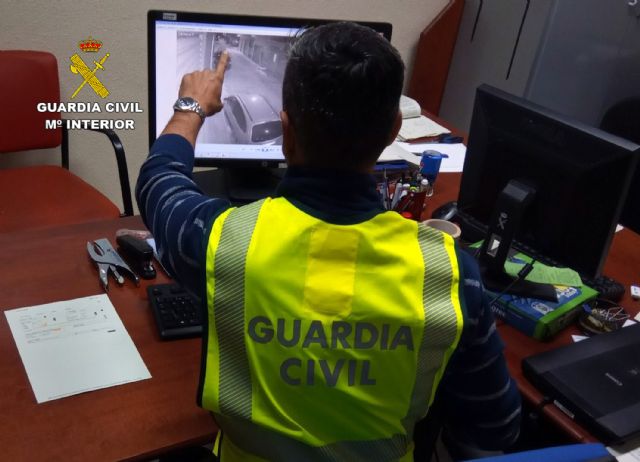 La Guardia Civil investiga a la propietaria de un establecimiento de Torre Pacheco por simular un robo con violencia